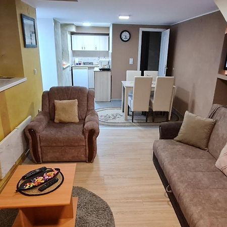 Apartman Centar 1 Суботица Экстерьер фото