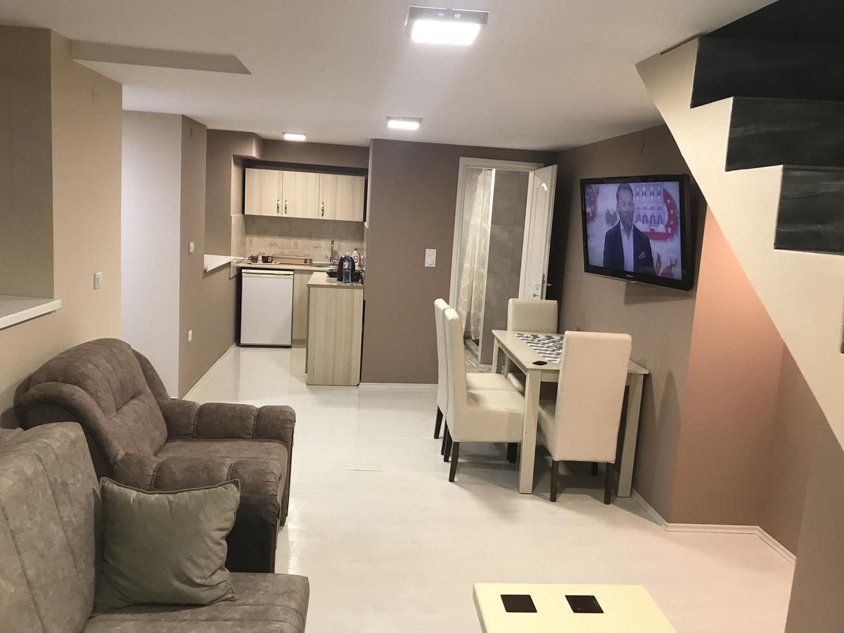 Apartman Centar 1 Суботица Экстерьер фото