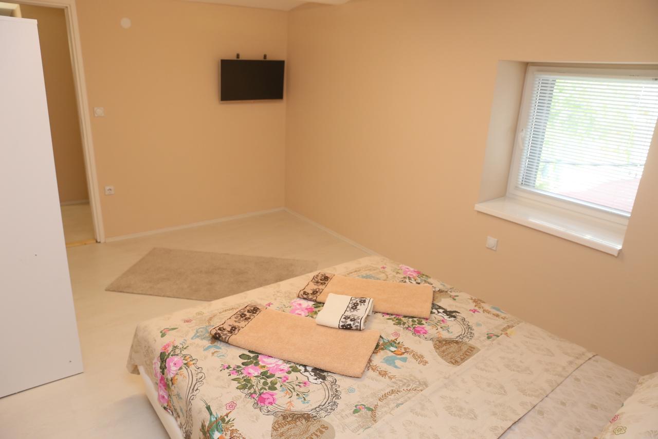 Apartman Centar 1 Суботица Экстерьер фото