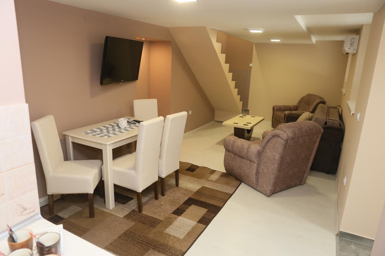 Apartman Centar 1 Суботица Экстерьер фото