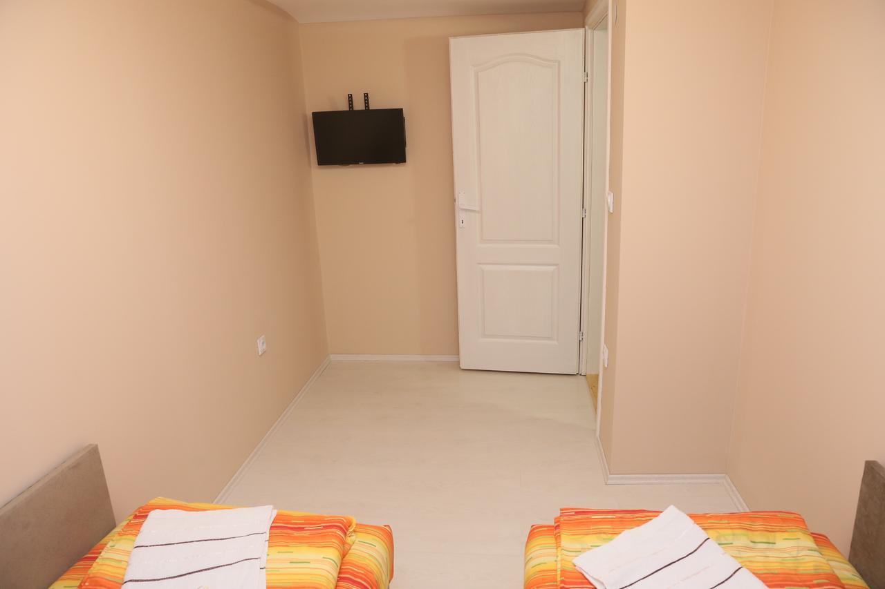 Apartman Centar 1 Суботица Экстерьер фото