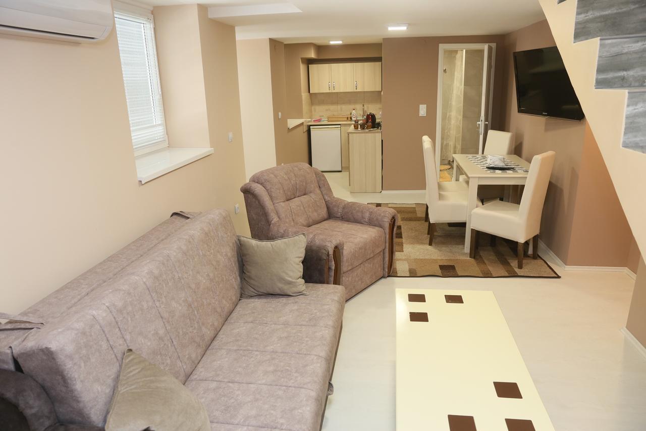 Apartman Centar 1 Суботица Экстерьер фото