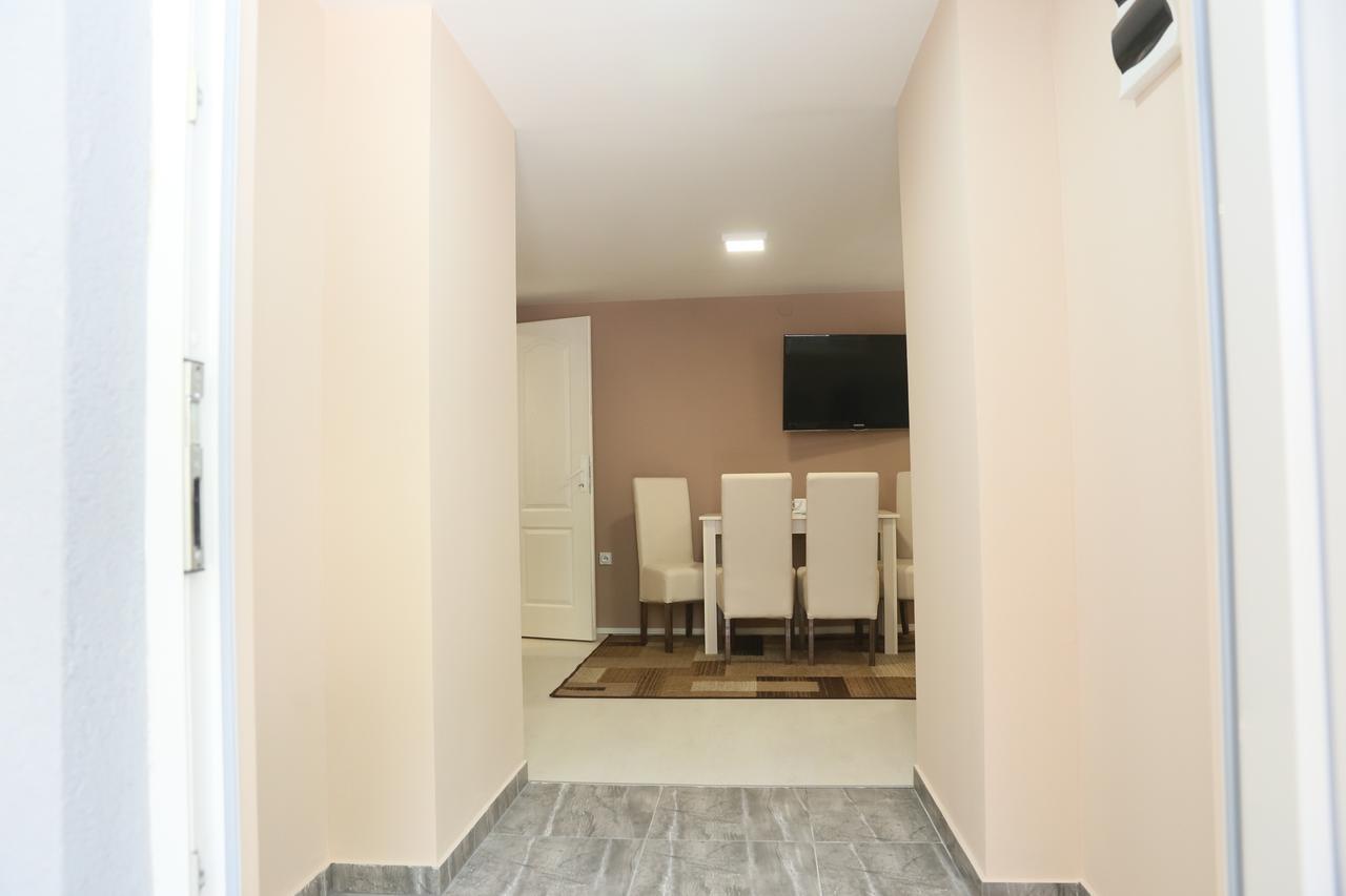 Apartman Centar 1 Суботица Экстерьер фото